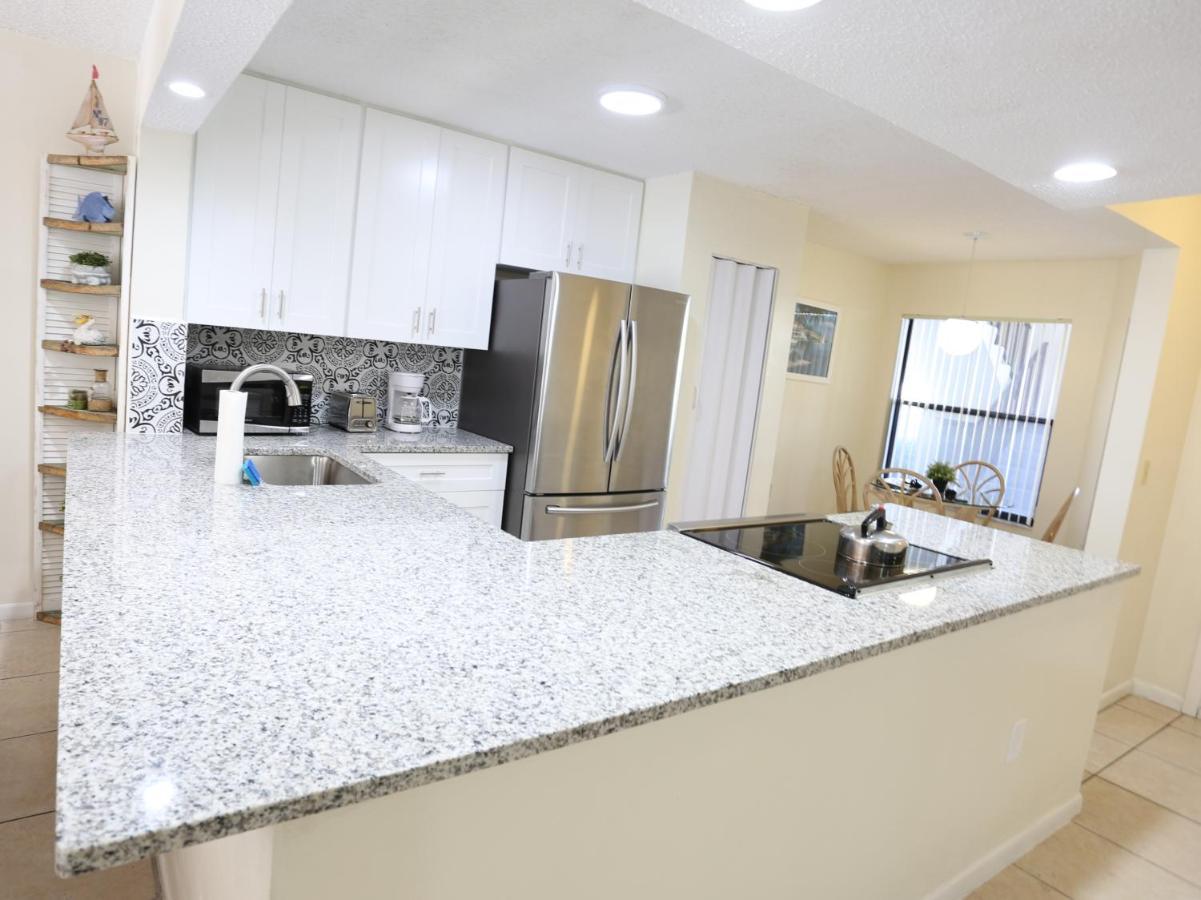 4330 Shorewalk Lakeview Condo Close To Img And Beach Брадентън Екстериор снимка